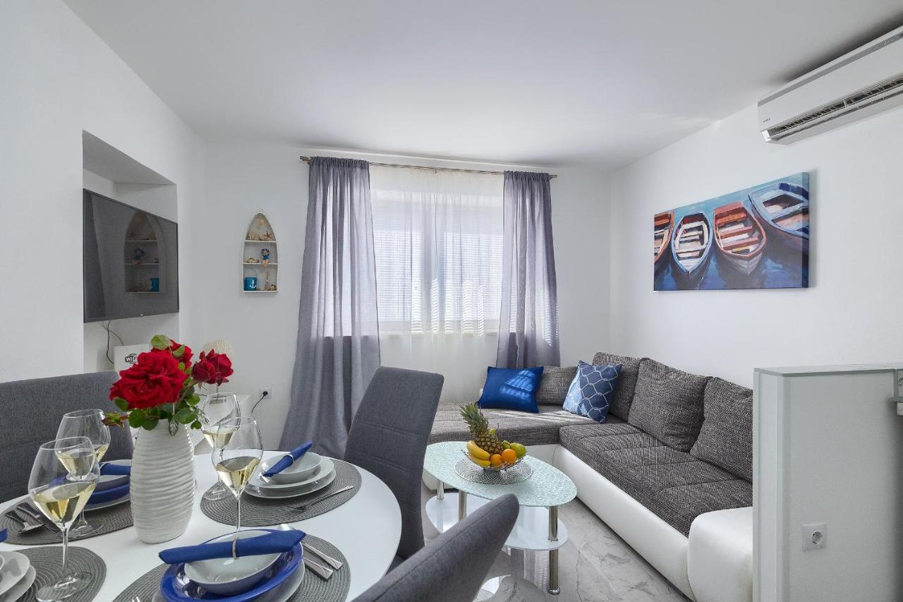 Studio Apartman Luka 波梅尔 外观 照片