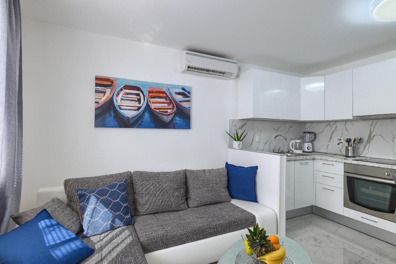 Studio Apartman Luka 波梅尔 外观 照片